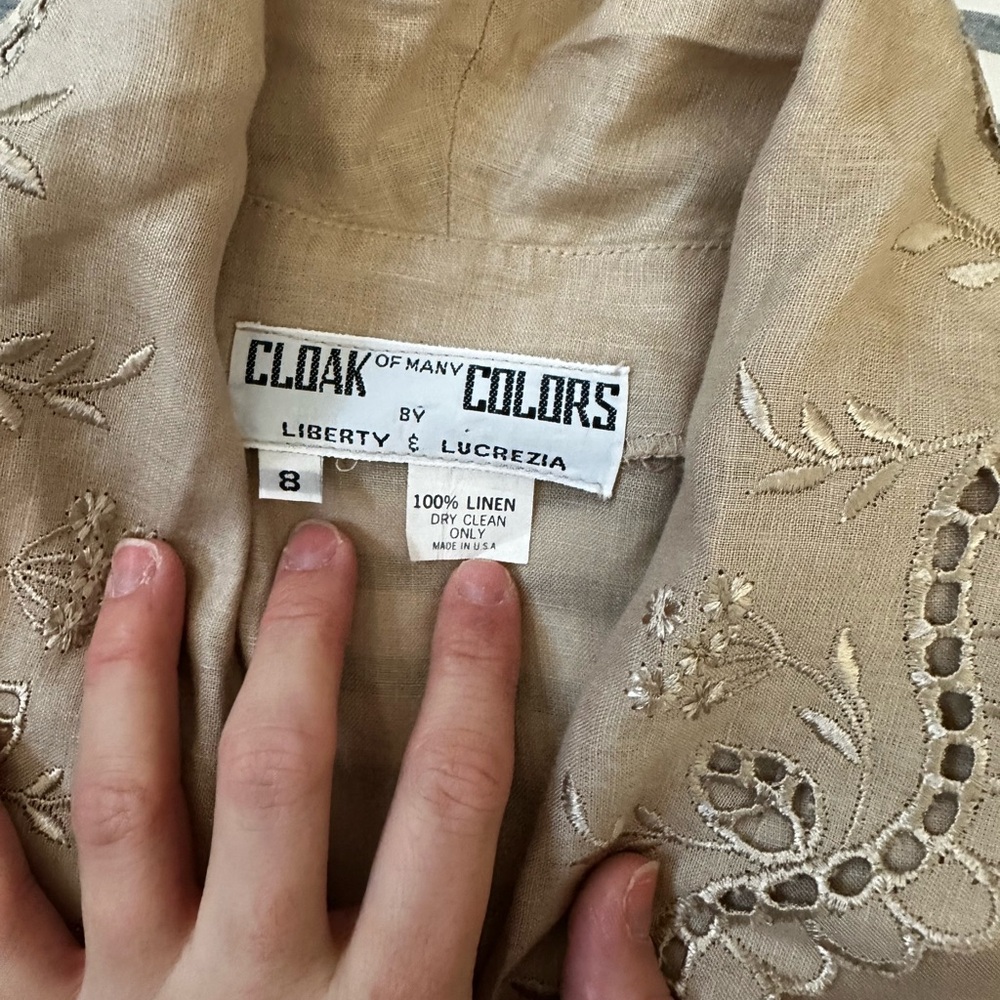 100% Linen Peplum Vintage Eyelet Trim Blouse - Picture 2 of 4
